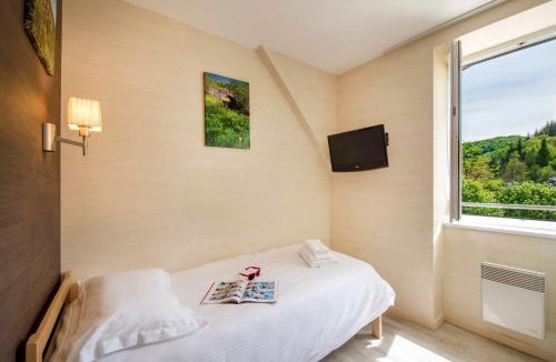 Salles-la-Source Other | Village Vacances L'Oustal