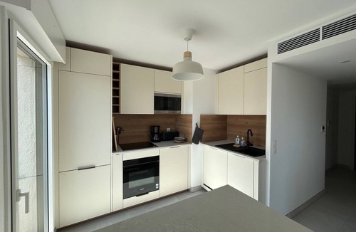 Golfe Juan Apartment | Voiles Blanches 133 by Avecoeur
