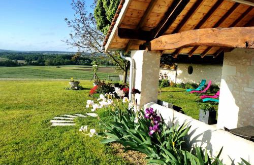 Chatellerault House | Votre Escapade au Calme Confort et Sérénité