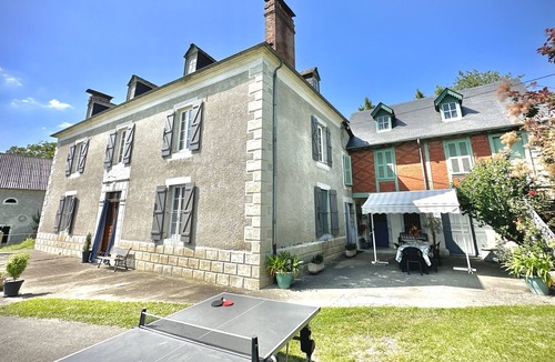 Asson House | Vrbo Property