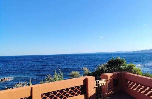 Boulouris-sur-Mer Apartment | Waterfront 3-room apartment