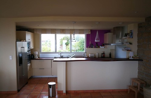 Finistere House | Waterfront home! Direct access to the beach from the terrace