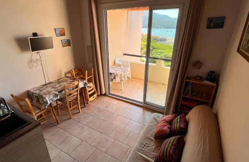 Vico Apartment | Waterfront paradise