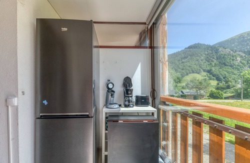 La Morte Apartment | Well-Equipped Studio with Enclosed Balcony and Mountain View
