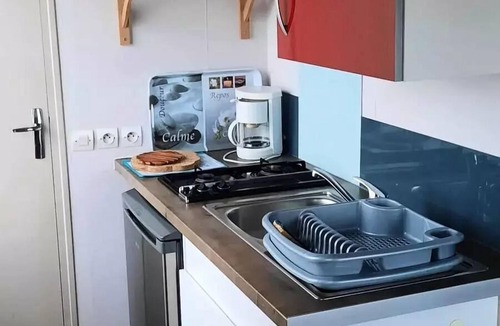 Perros-Guirec Ski Chalet | WEST CAMPING * - Chalet 16m2 - 1 bedroom (without shower) 2 persons