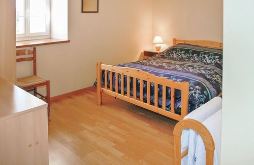 Saint-Hilaire-de-Villefranche House | Wonderful accommodation in century-old building in the countryside.