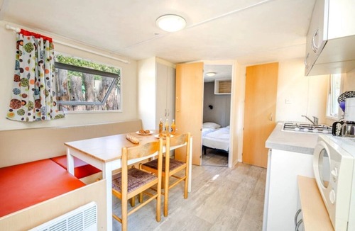 Huelgoat House | ZEcamping 3* piscine chauffée dog friendly mobil-home 24m2 4 pers