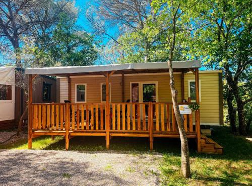 3 bedroom Chalets Camping Leï Suves - JoyCasa