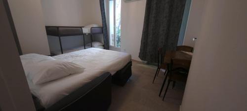 388Paradis08