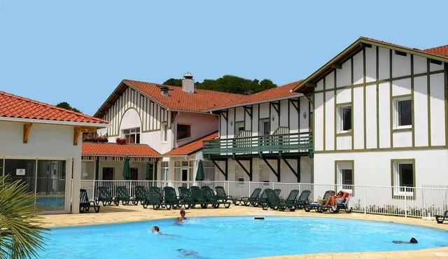 8-Guests Holiday Home in Cassen