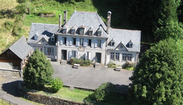 Apartment Saint-Vincent-de-Salers, 3 bedrooms, 6 persons