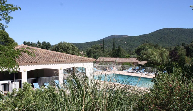 Apartment 7 persons, 1st floor terrace, Plan de la Tour, Saint Tropez gulf