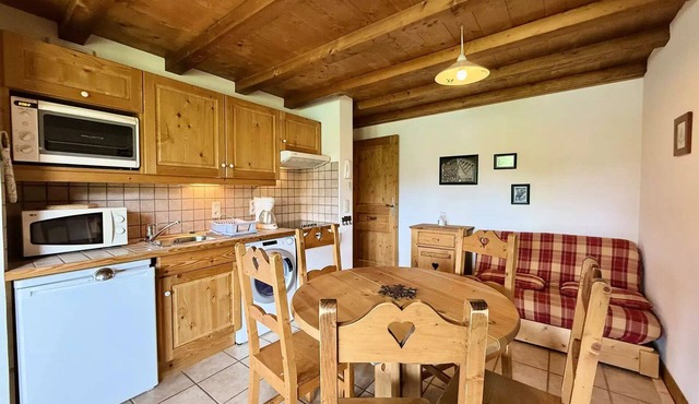 Apartment located near the Espace Diamant