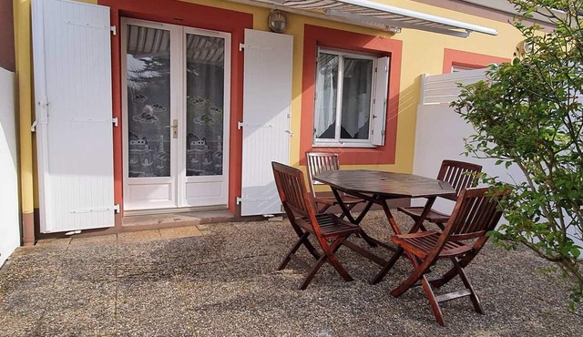 Apartment with garden and terrace, pets allowed, parking included