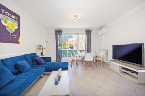 Appartement 2 pièces avec balcons, parking extérieur