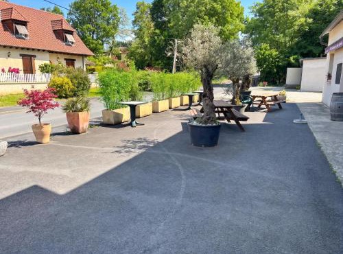 Appartement confortable avec jardin à Objat, 120 m²
