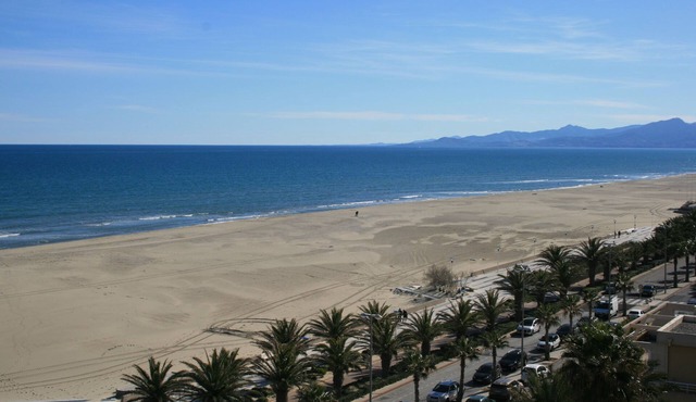 APPARTMENT F3 FRONT DE MER + PARKING + INTERNET
