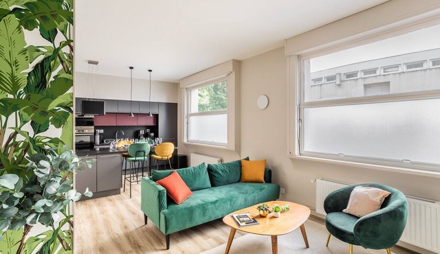 ARNEM - cosy T3 - Two Bedroom Apartment, Sleeps 4