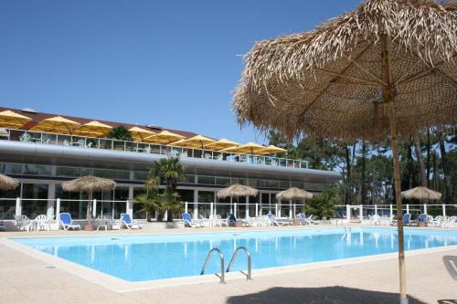 Azureva Club Ronce les Bains