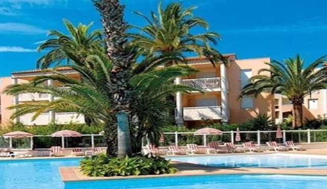BEACH 300 M GOLF JUAN