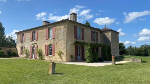 Beaulieu Saint Come