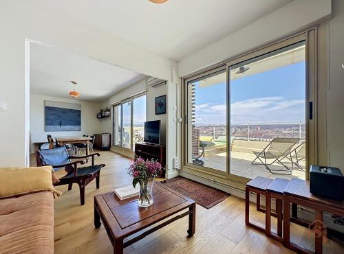 Beautiful, bright apartment - Place Jean-Jaures