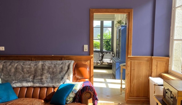 Beautiful Maison De Maitre in heart of pretty village