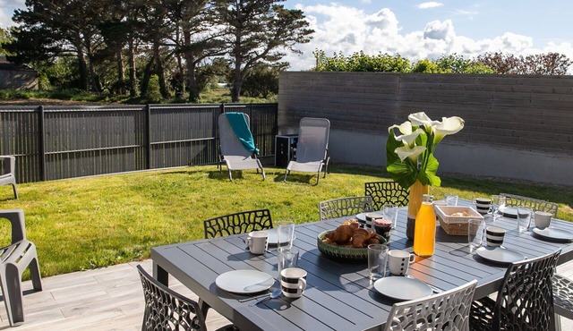 Beautiful private villa for 8 guests with WIFI, private pool and terrace