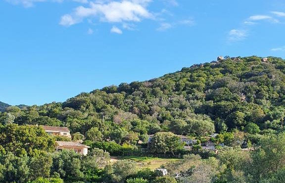 Bel appartement dans hameau calme