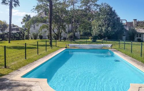 Belle Maison Avec Piscine