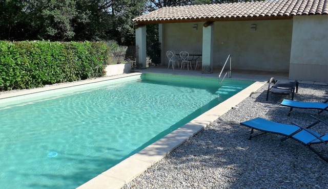 Calm and quiet with private saltwater pool