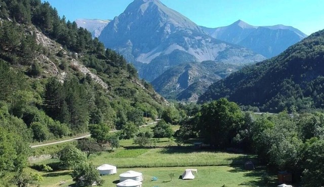 Camping 3 étoiles - ccbgchd