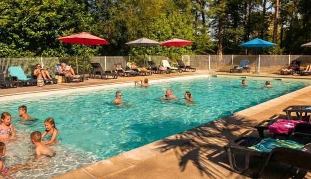 Camping 3 étoiles - Piscine - ccbg0ih