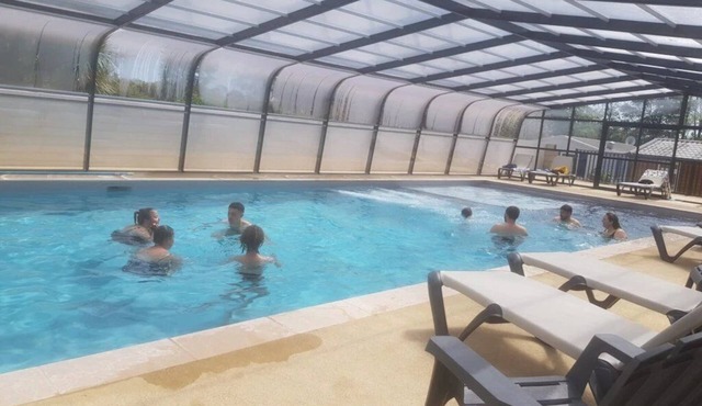 Camping 3 étoiles - Piscine - ccbfeif