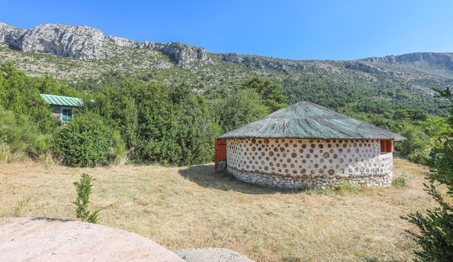 Caravan 'Case Africaine' with Mountain View, Shared Terrace and Wi-Fi