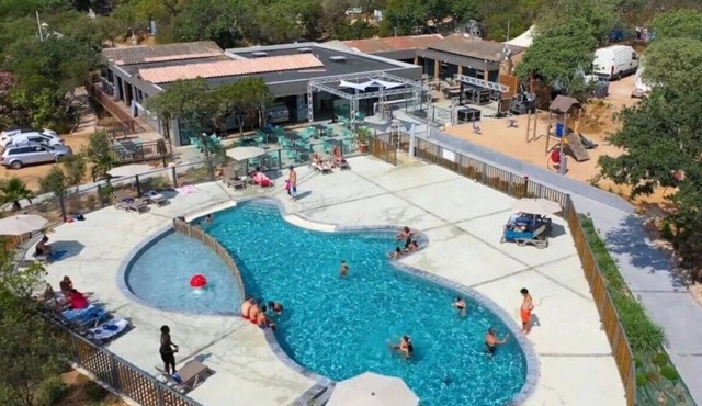 Chalet 3 étoiles - Piscine - ccbgddf