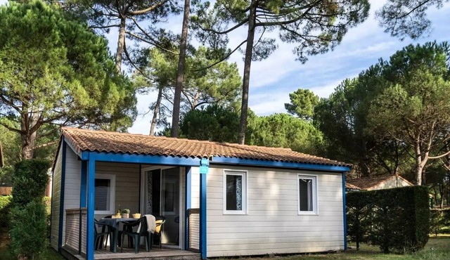 Chalet 3 rooms 4 people * * Chalet 3 rooms 4 people * * Chalet 3 rooms 4 people * * Chalet 3 rooms 4 people