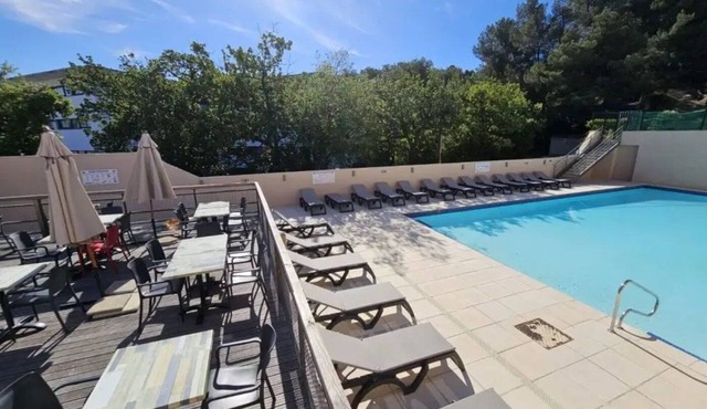 Chalet 4 étoiles - Piscine - ccbgbcg