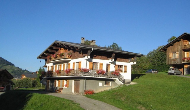 CHALET CRET DU MIDI - 15O M. Departure Espace Diamant and ESF - 4 Chambtrd