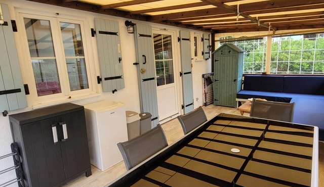 Chalet in private residential park with WIFI, heated indoor swimming pool