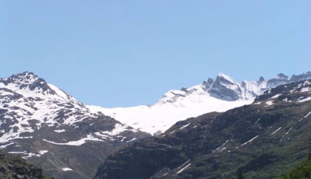 Chalet 'L'Angelina' with Mountain View