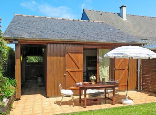 Chalet Le Chalet by Interhome