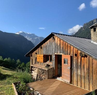 Chalet Sauce Montagnarde
