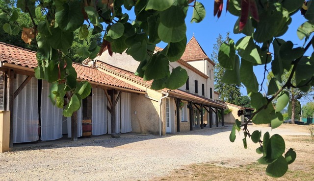 Charming Vacation Rental in the Périgord Noir. The perfect location for exploring the Southwest.