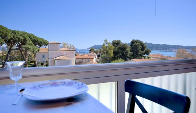 Charmant cocon, vue mer, piscine et clim