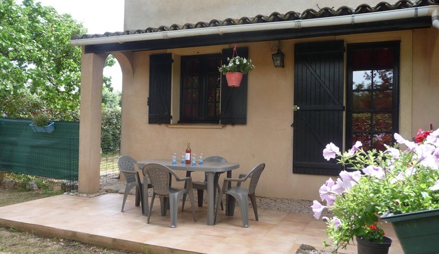 Charming Apartment with Private Entrance in Vidauban