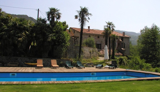 Charming cottages 3 stars, 20m pool, WIFI, dream setting, river
