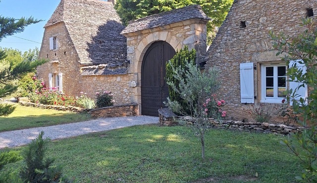 Charming Gîte in Périgord Noir, Close to the Reference Sites of the Dordogne