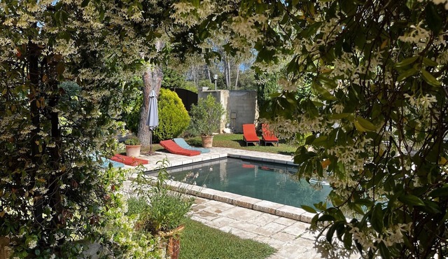 Charming property in Provence village
