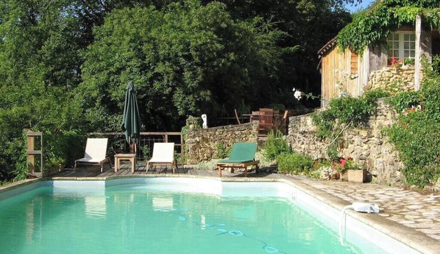 Charming vacation rental with pool access